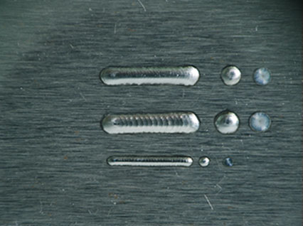 <a href='http://www.develign.com/product/3.htm' class='text_a'>模具激光焊機</a>修復鏡面模具效果